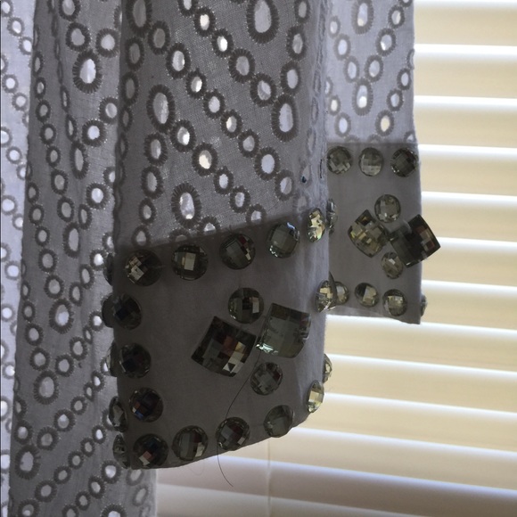 White blouse with rhinestones - Picture 2 of 2